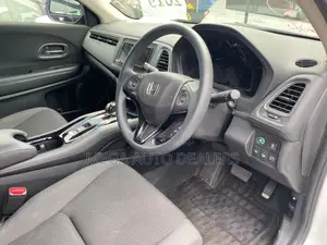 Honda Vezel 2019 White