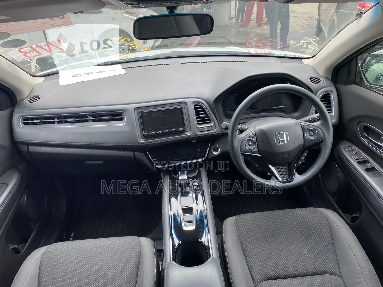 Honda Vezel 2019 White