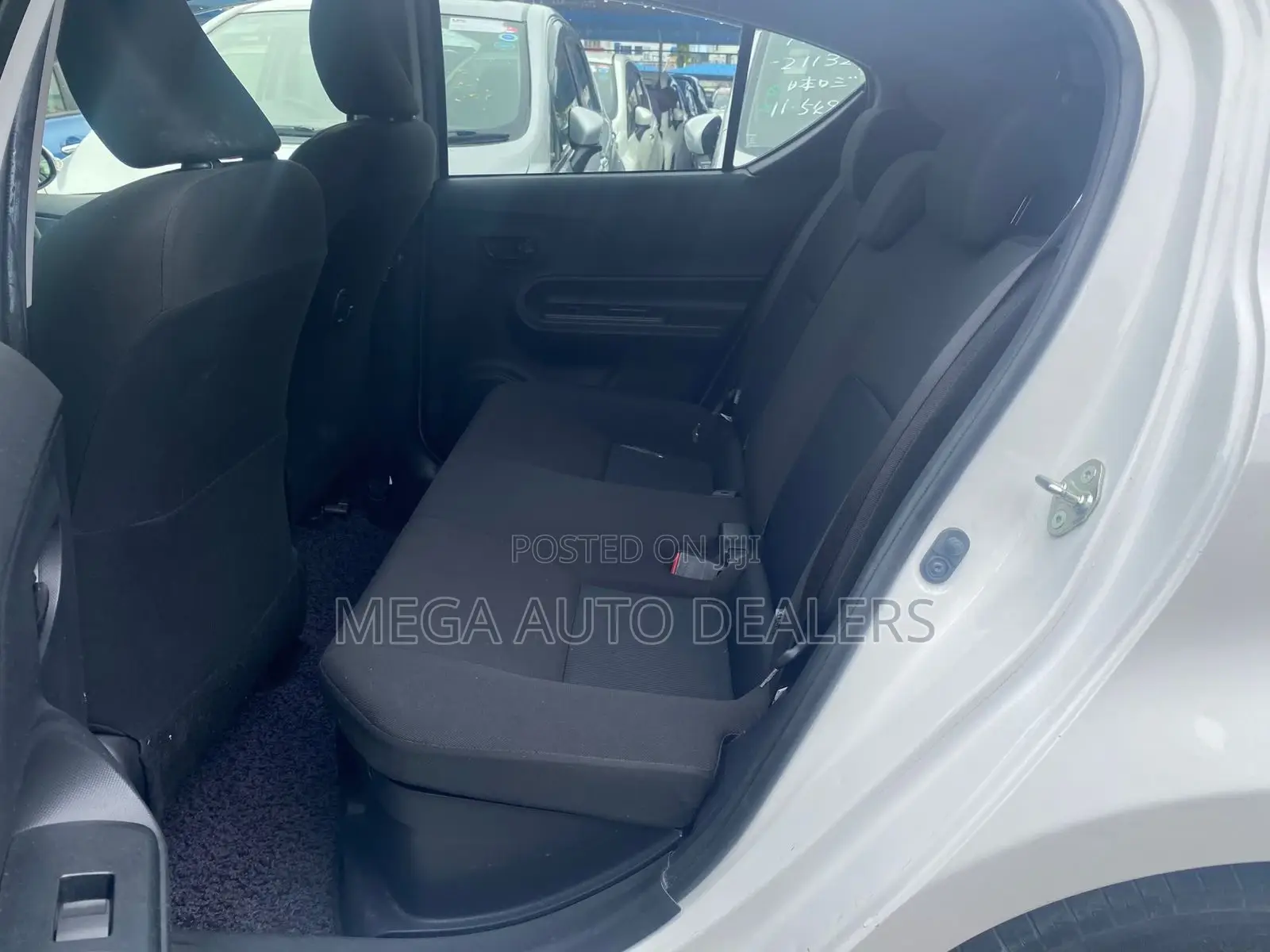 Toyota Aqua 2018 White
