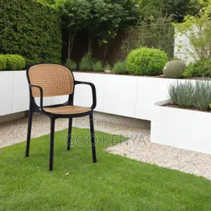 Home Chair; Modern Design Plastic Chair for Outdoor Use