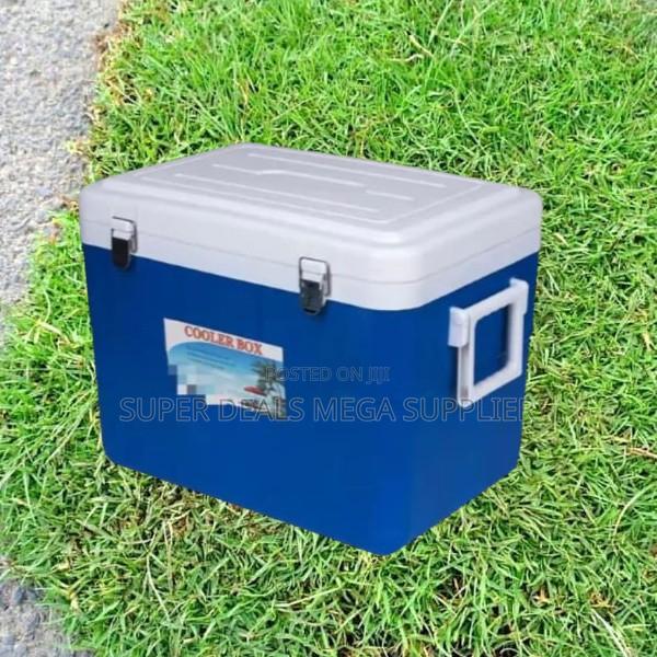 Premier 60 Litres Heavy Duty Cooler Box Made From Strong Plastic Shell