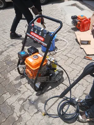 Petrol Pressure Washer 3600psi Ampw750