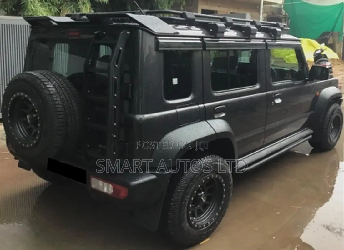 Suzuki Jimny 2024