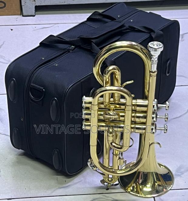 Yamaha Bb Professional Trumpet for Students Bands - thumbnail 2