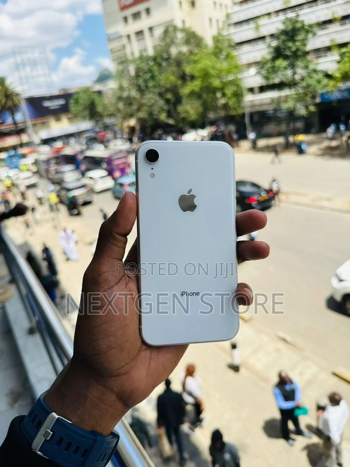 Apple XR 64 GB White