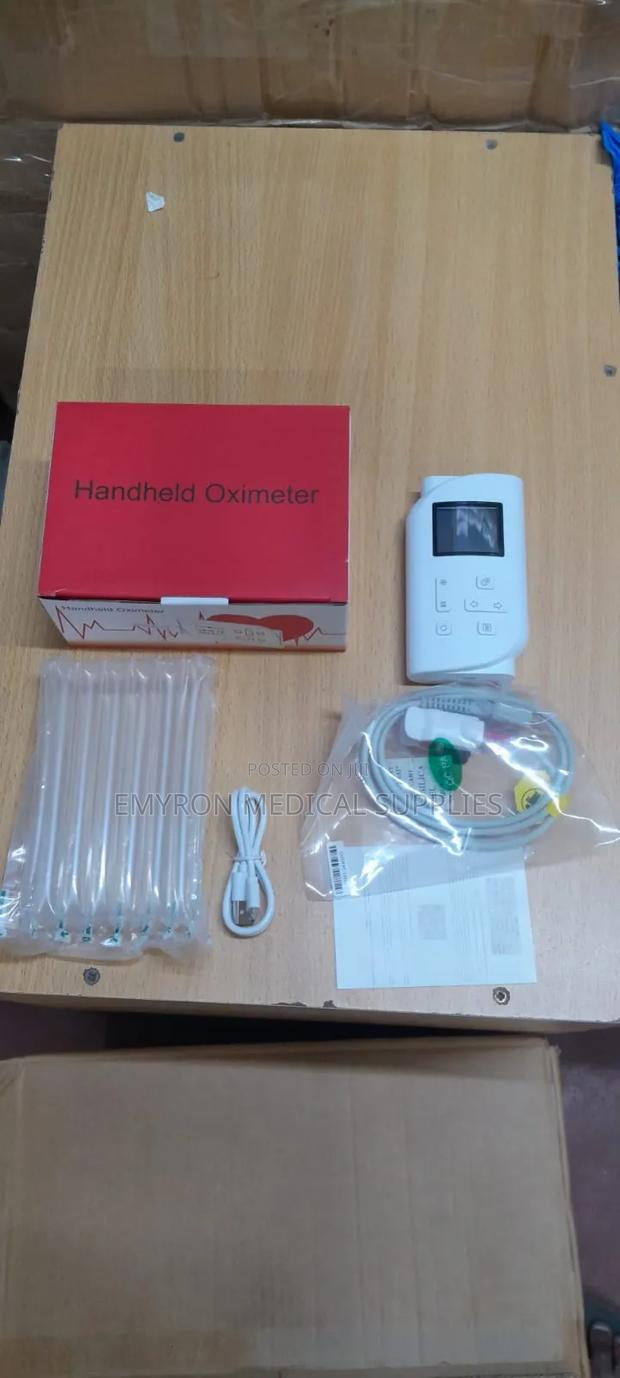 Handheld Pulse Oximeter - main view