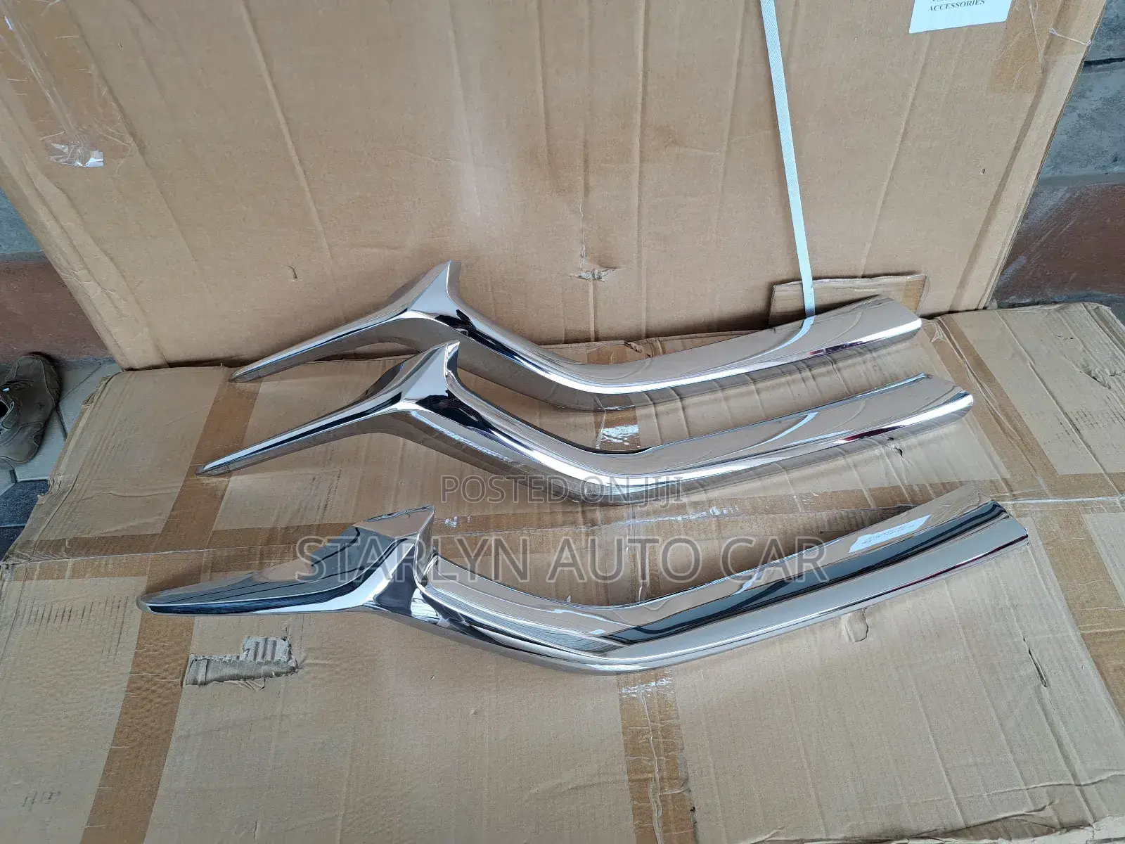 Front Grill Chrome Garnish Trim Replacement for Mazda Cx-5 (2017–2021)