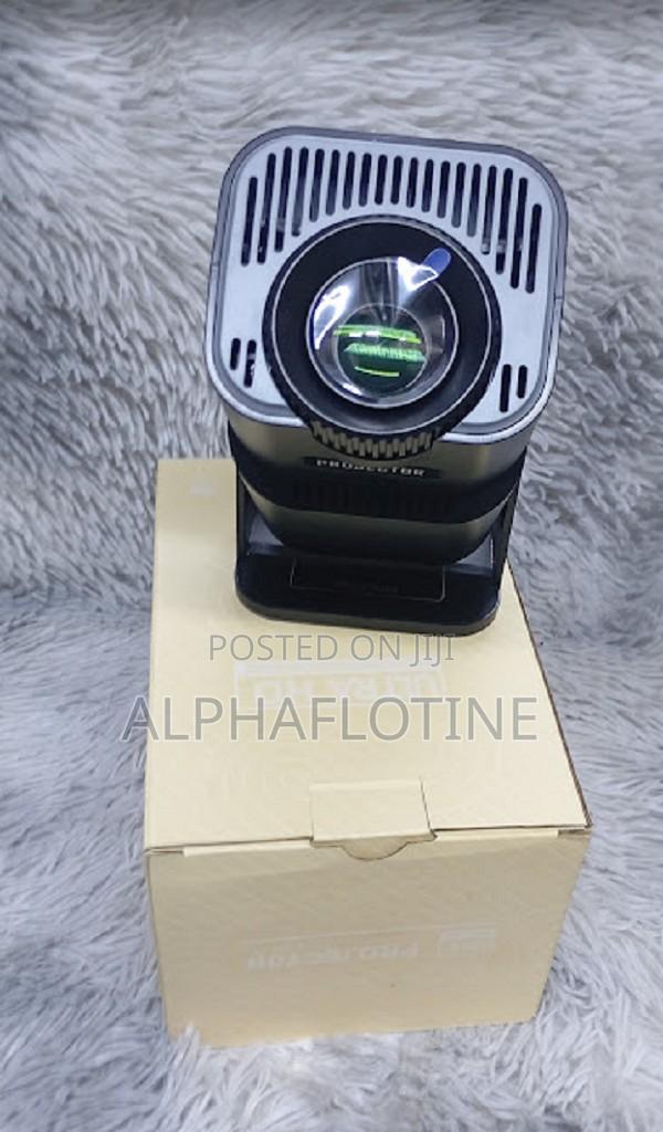 Hy320 Android 13 Projector for Lessons or Presentations Use - thumbnail 3