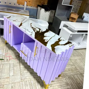 4.5fts Executive Tv Stand With Marble Lining