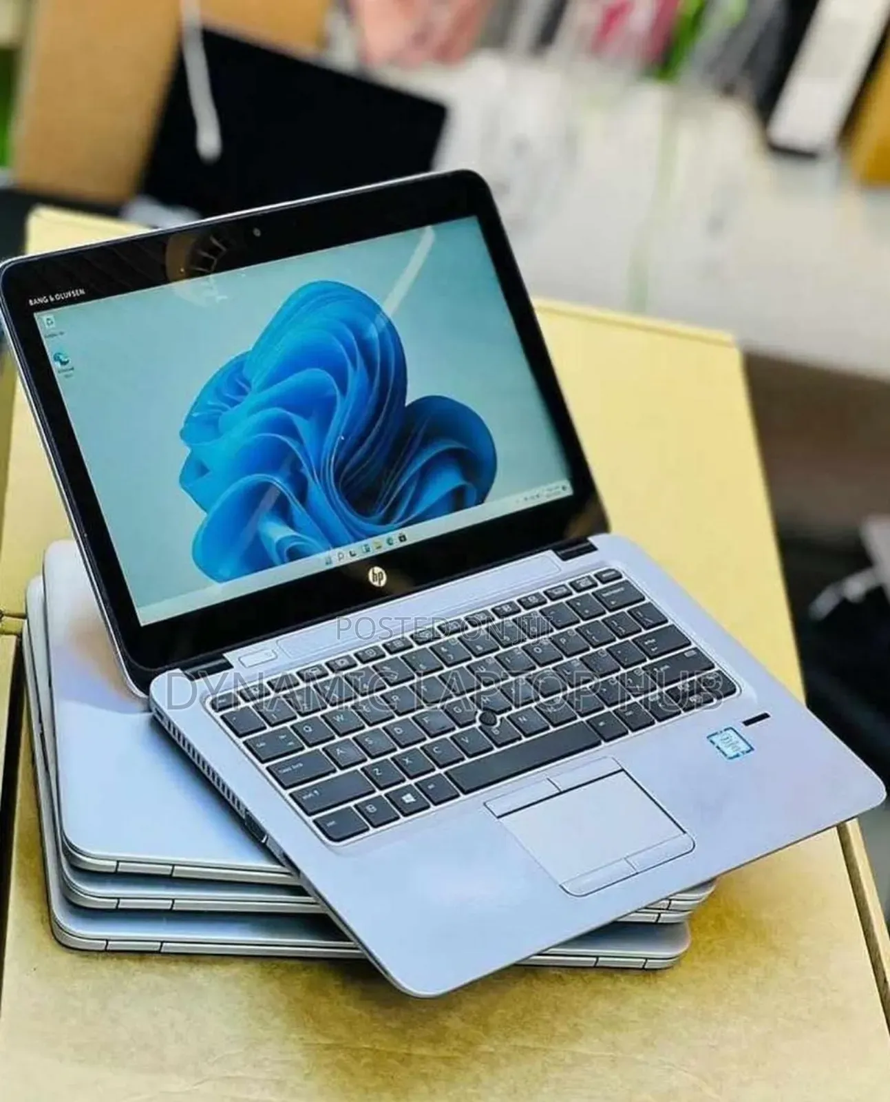 Laptop HP EliteBook 820 G3 8GB Intel Core I5 SSD 256GB