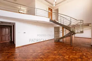 5bdrm Duplex in Duplexes, Raphta Road Area for sale