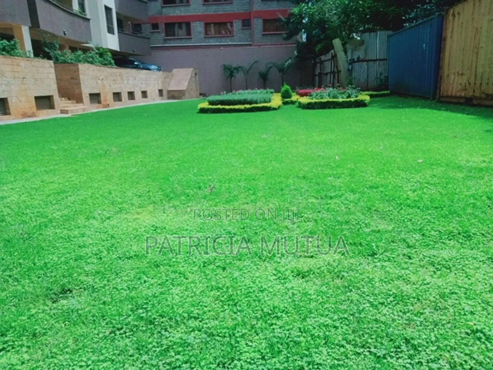 5bdrm Duplex in Duplexes, Raphta Road Area for sale