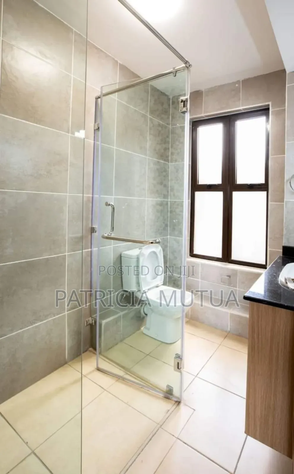 5bdrm Duplex in Duplexes, Raphta Road Area for sale