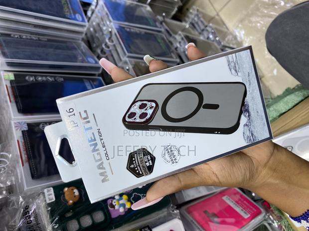 Xacser iPhone 16 Translucent Matte Magsafe Compatible Case - thumbnail 3