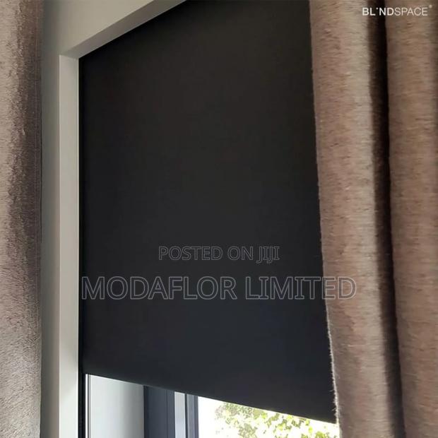 Blackout Roller Blinds – Modern Design With Fabric Feel - main view