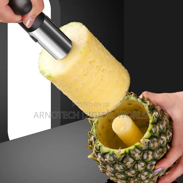 Pineapple Corer/ Slicer - thumbnail 3