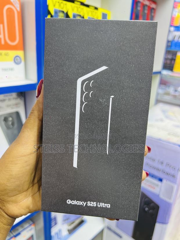 New Samsung Galaxy S25 Ultra 512 GB Black - main view