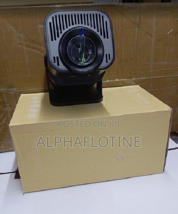 Hy320 Smart Mini Projector - main view