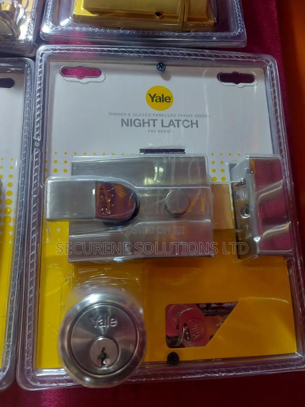 Yale Night Latch - main view