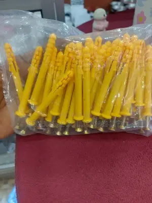 Plastic Expansion Tubes/Wall Plugs/Anchors, And Screws