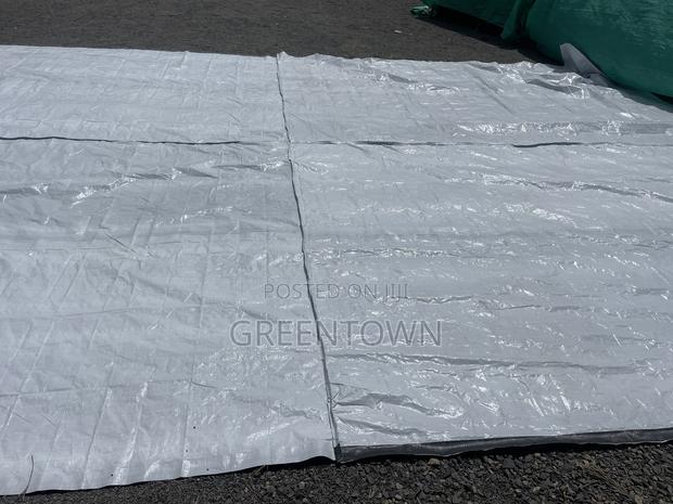 High-Quality 8m X 12m Tarpaulin – Heavy-Duty Protection (200gsm)