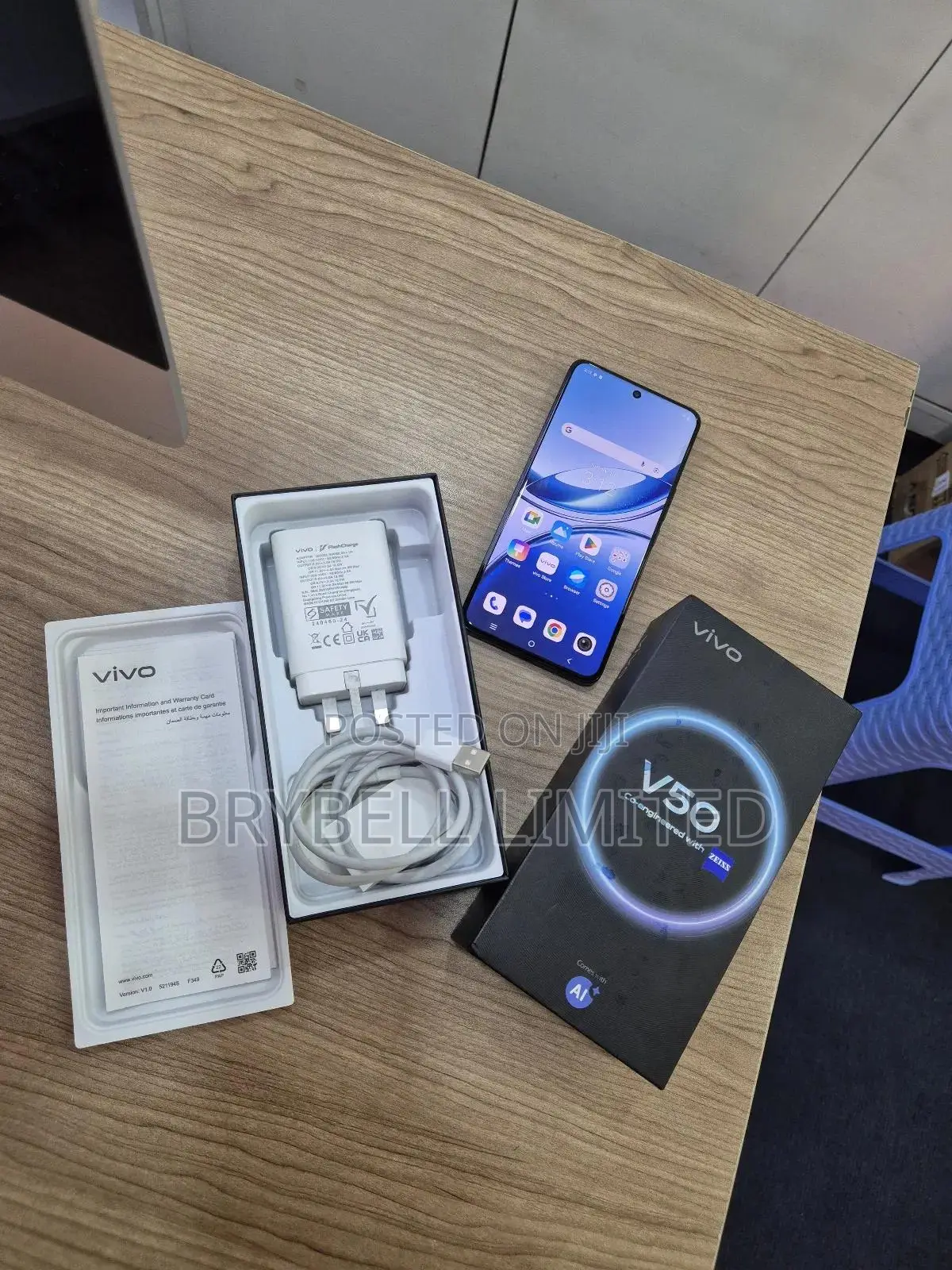 Vivo V50 512 GB Blue