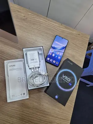 Vivo V50 512 GB Blue