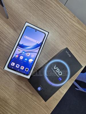 Vivo V50 512 GB Blue - thumbnail 2