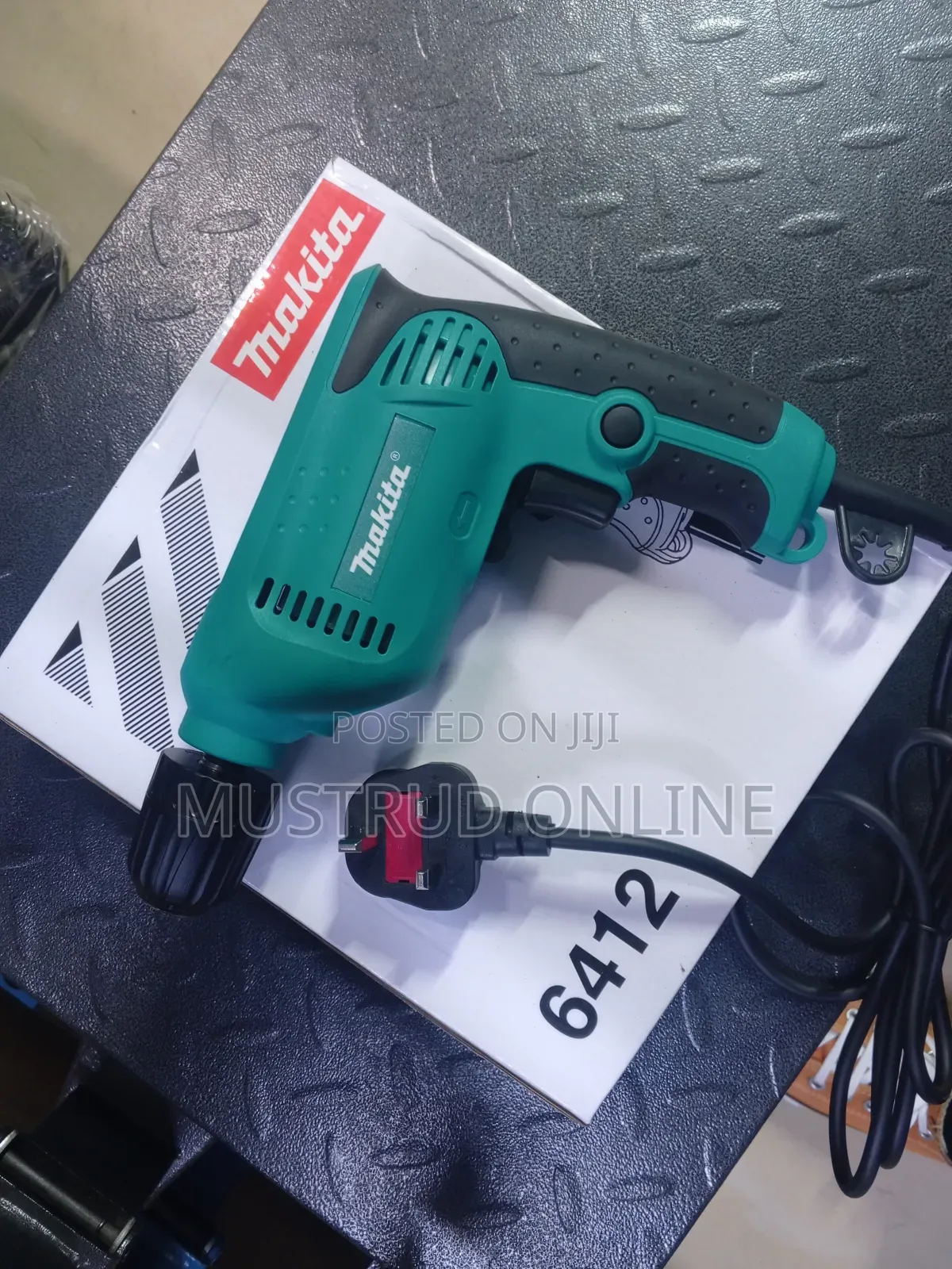 Makita Electric Drill 6412