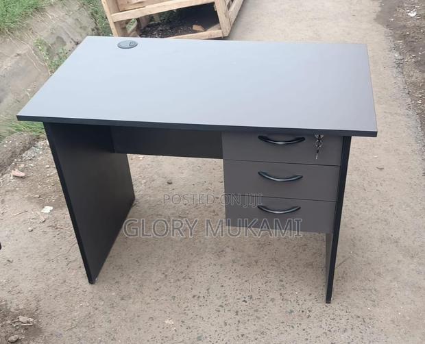 Grey Office Desk 1m - main view