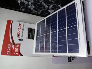 Neelux 200w Solar Flood Lamp – Powerful Energy Efficient