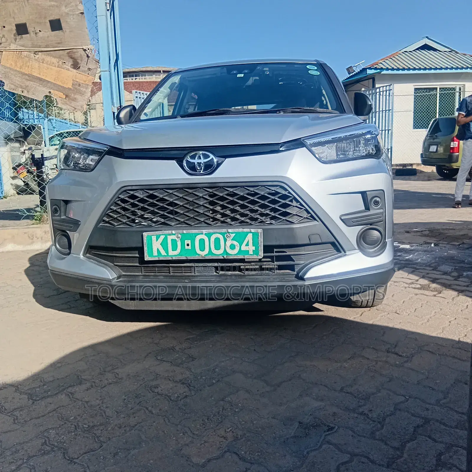 Toyota Raize 1.0 AWD 2020 Silver