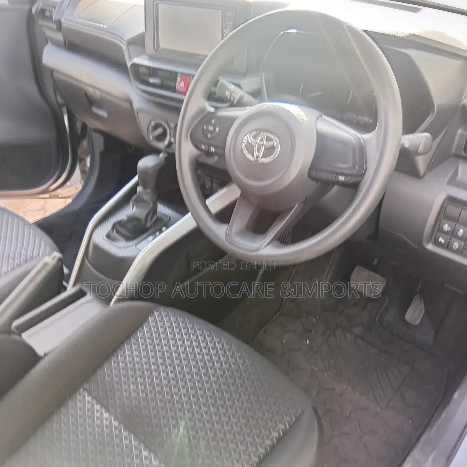 Toyota Raize 1.0 AWD 2020 Silver