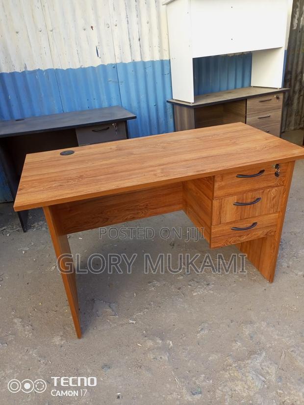 1.2 M Office Desk Table - main view