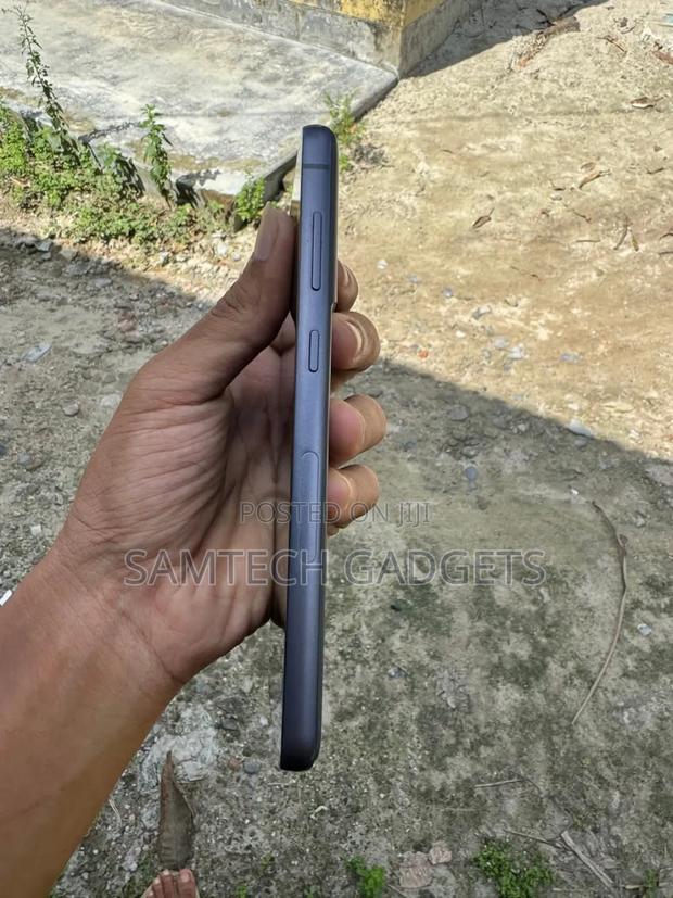 Samsung Galaxy S21 FE 128 GB Black - thumbnail 5