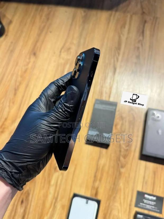 New Apple iPhone 13 Pro 256 GB Black - thumbnail 7