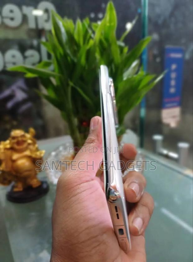 New OnePlus 12 512 GB Silver - thumbnail 4