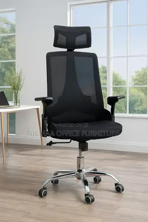 Ergonomic Chrome Base Seat
