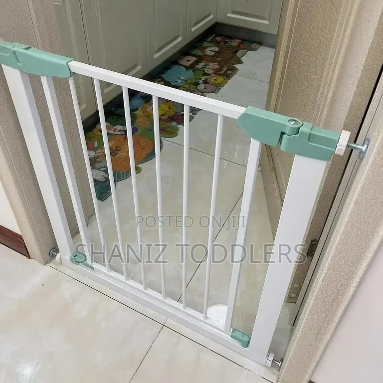 Adjustable Baby Safety Gate for Stairs Doorways