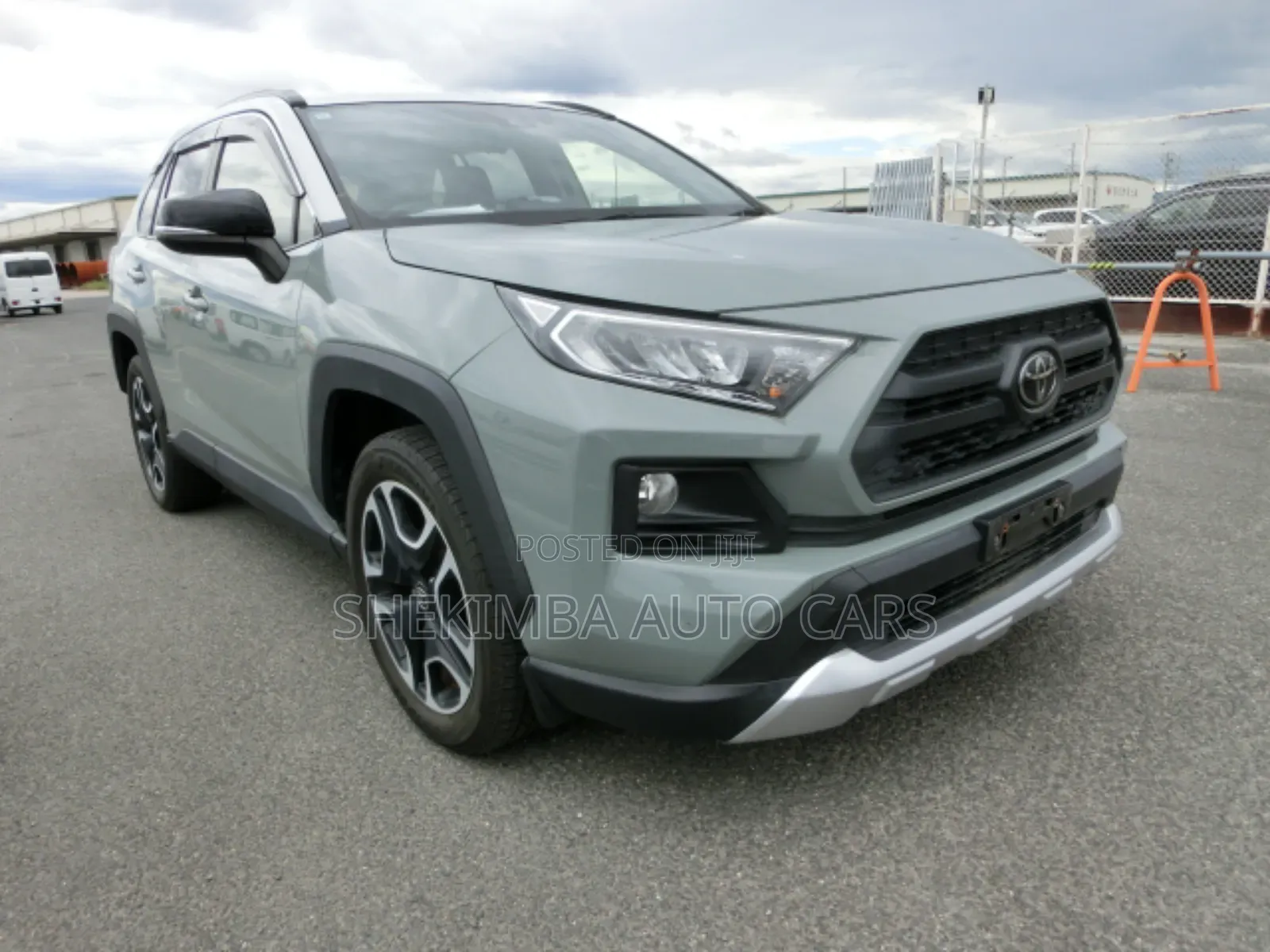 Toyota RAV4 2019 Blue