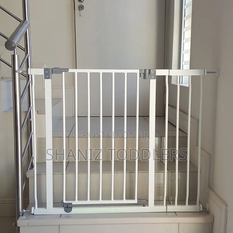 Premium Baby Safety Gate – Auto Close Design