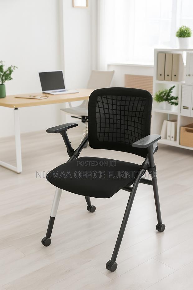 Executive Comfort Meets Sleek Design Conference Seat