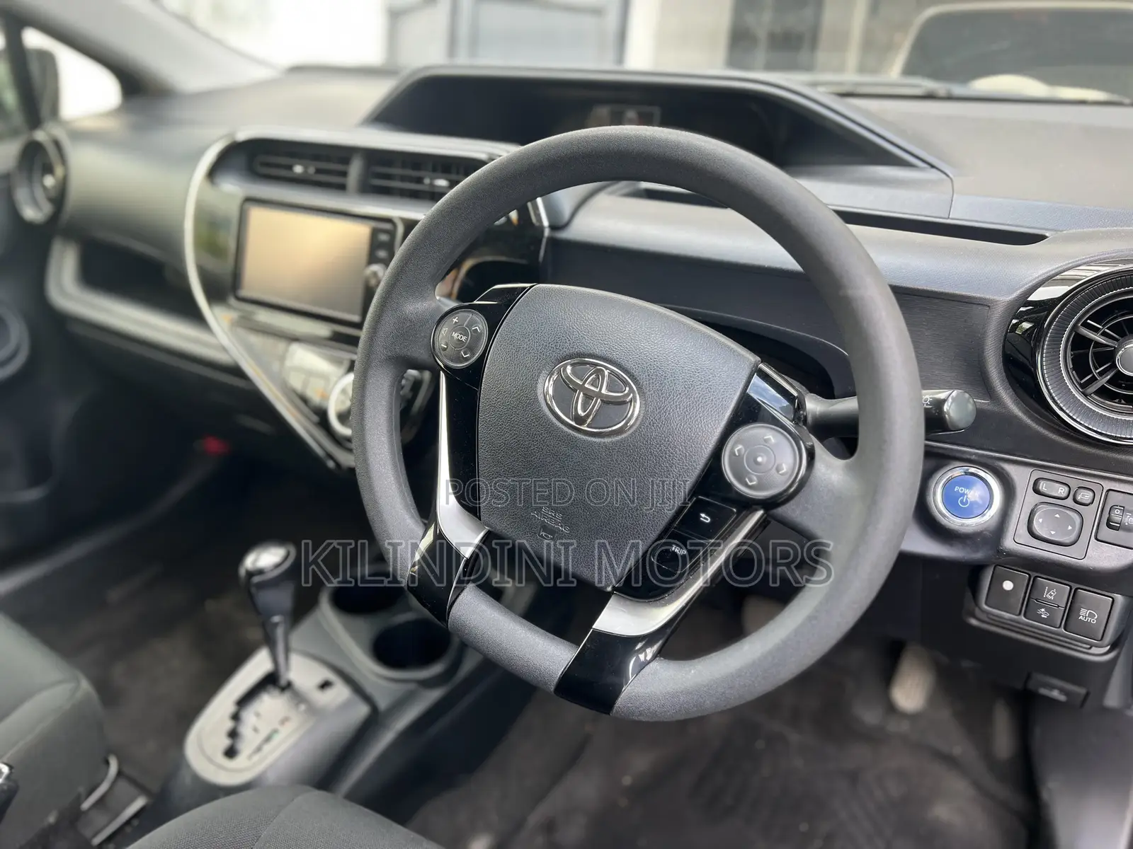 Toyota Aqua 2019 Blue