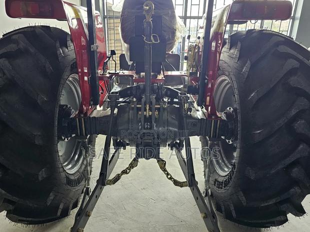 Brand New Massey Ferguson 375 - thumbnail 6