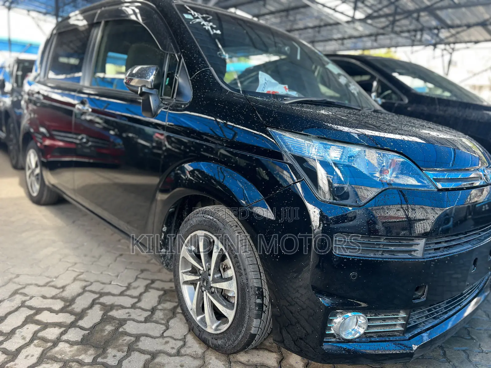 Toyota Spade 2019 Black
