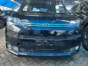 Toyota Spade 2019 Black