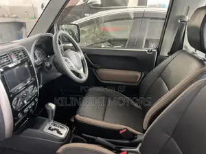 Suzuki Jimny 2019 Silver