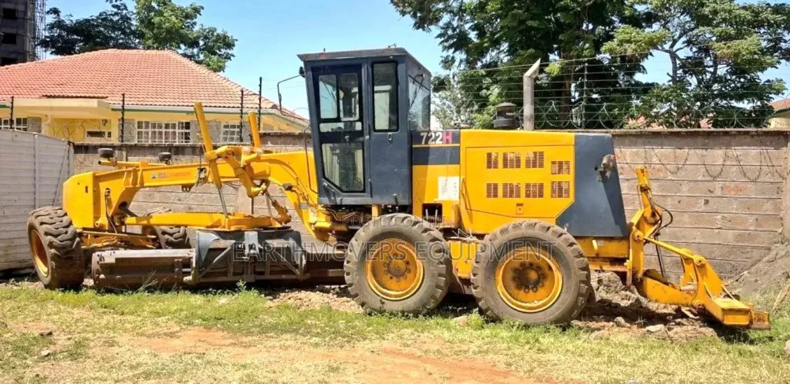 Grader (120 140) for Hire