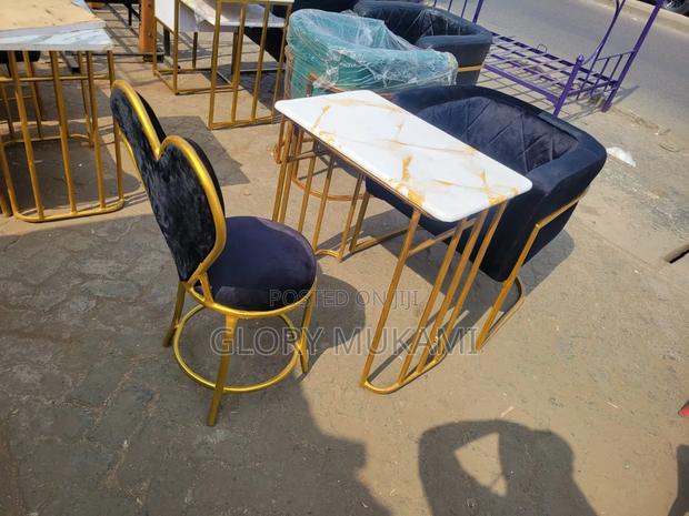 Manicure Chairs And Table Set - main view