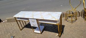 Double Manicure Nail Table - thumbnail 2